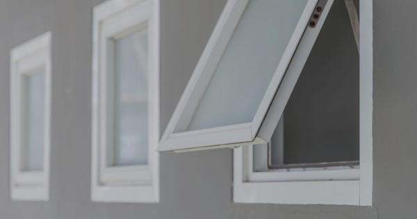 Fenêtre auvent battant Saint-Georges Beauce